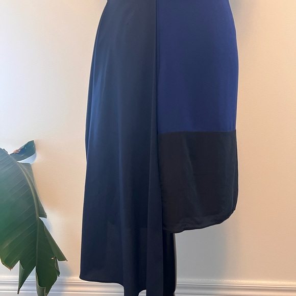 BCBG Runway Asymmetrical Dress size 2 - Picture 4 of 14